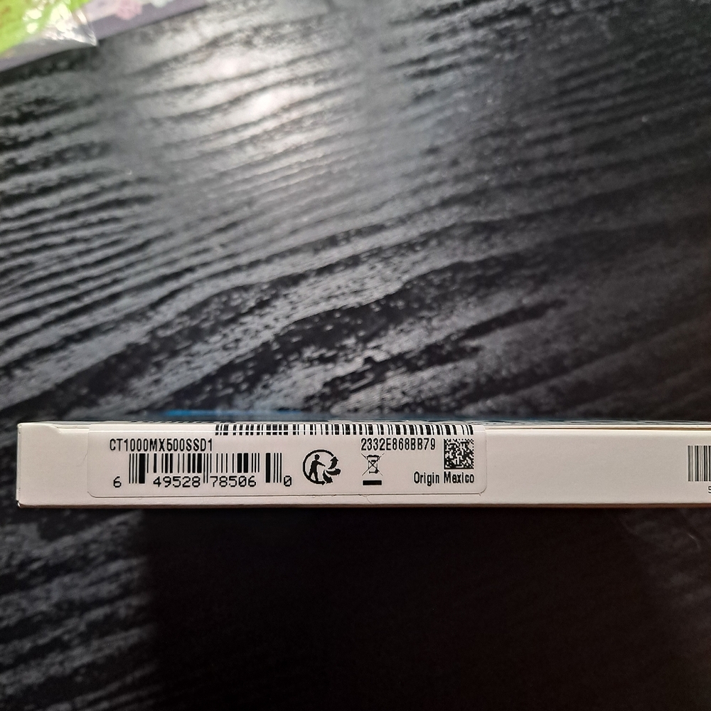 NIB Crucial MX500 1000GB Solid State Drive - Picture 4 of 4